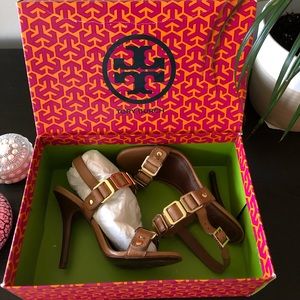 TORY BURCH sandals